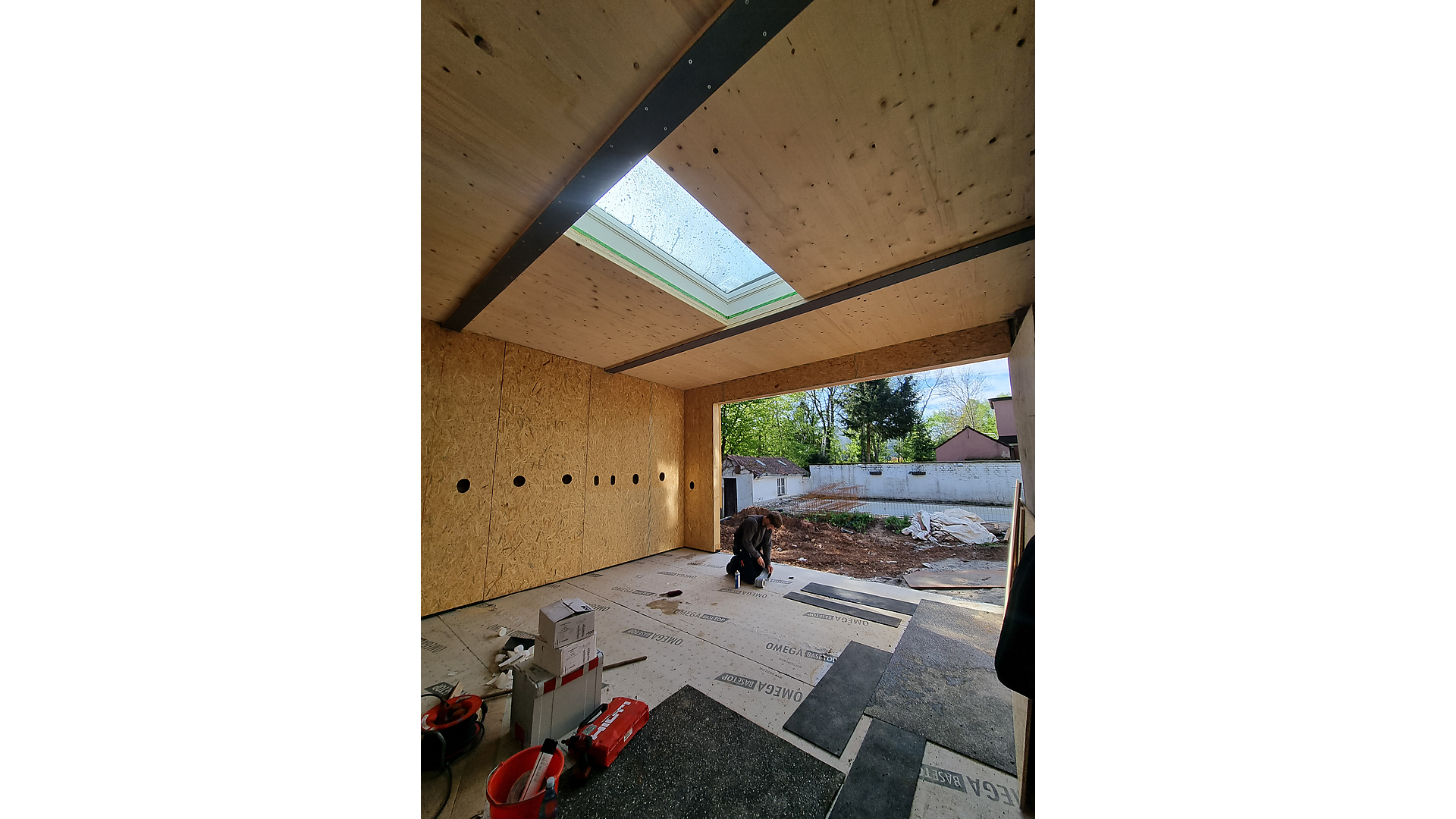 Montage von Brettsperrholz (CLT) im Holzbau Montage von Brettsperrholz (CLT) im Holzbau