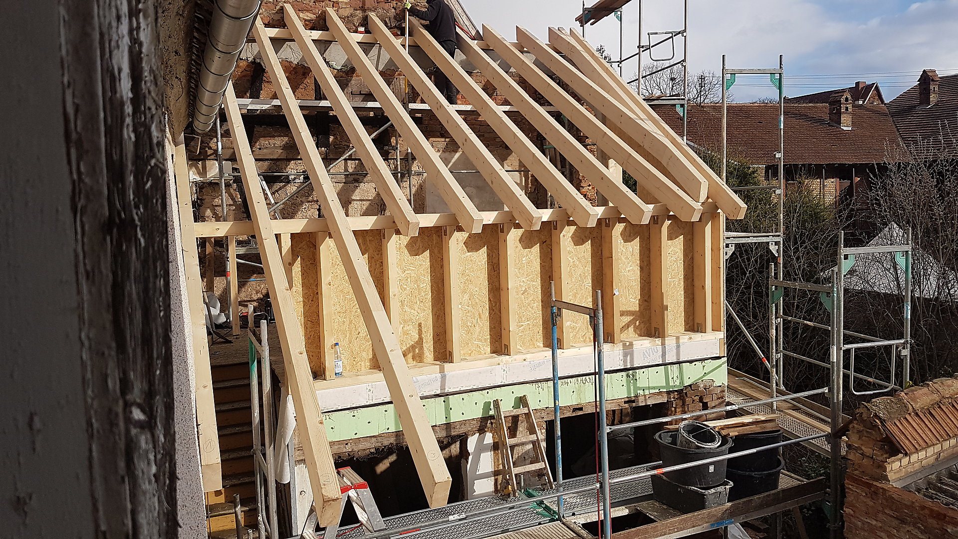 Errichtung eines Dachstuhls im Holzbau